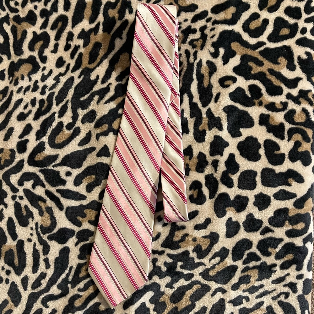 Express tie